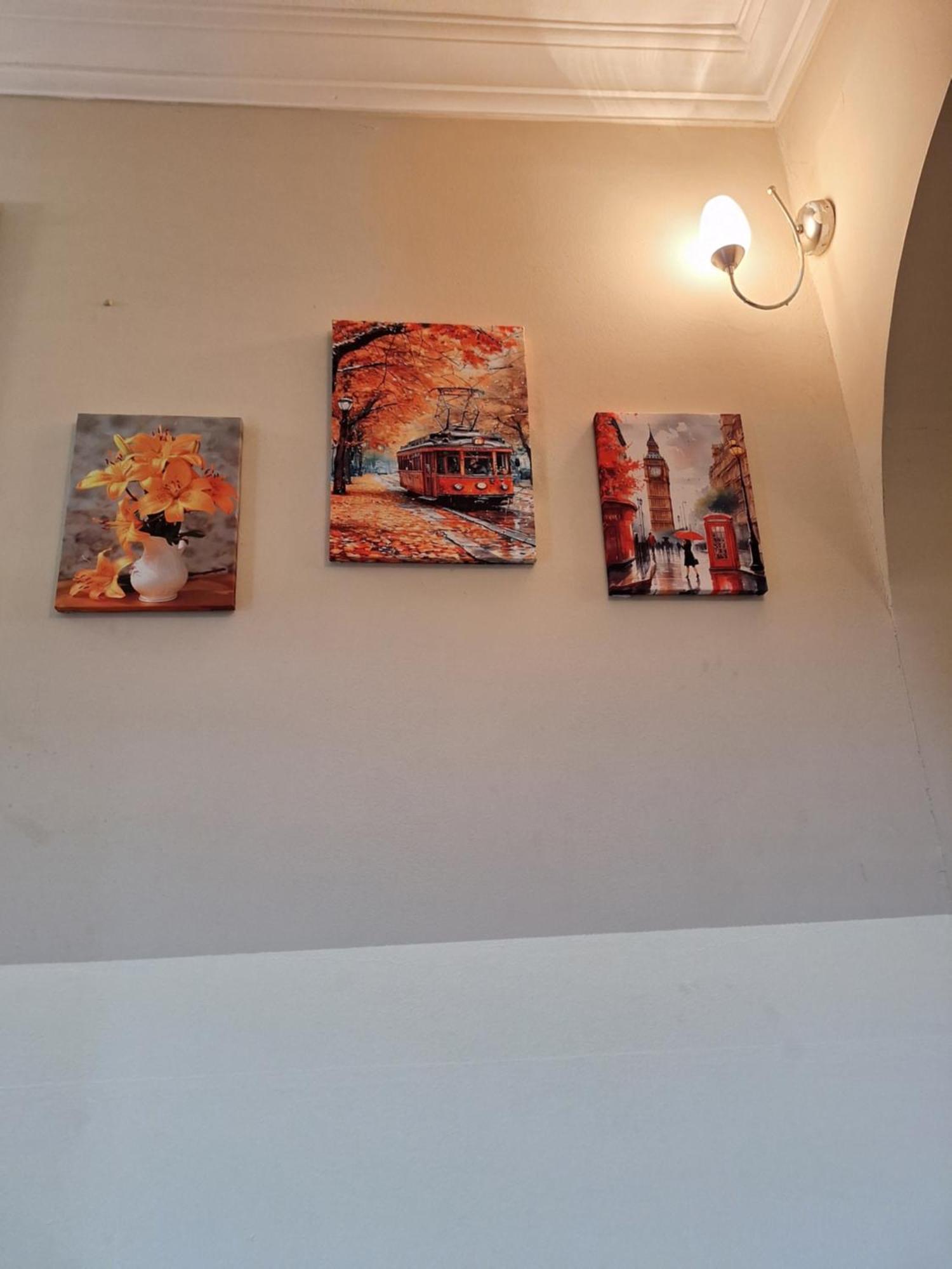 Gold Hotel Batum Buitenkant foto